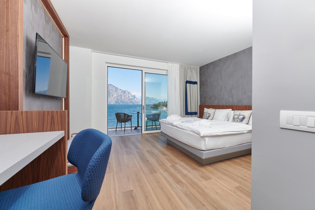 Hotel Castello Lake Front Malcesine Eksteriør billede